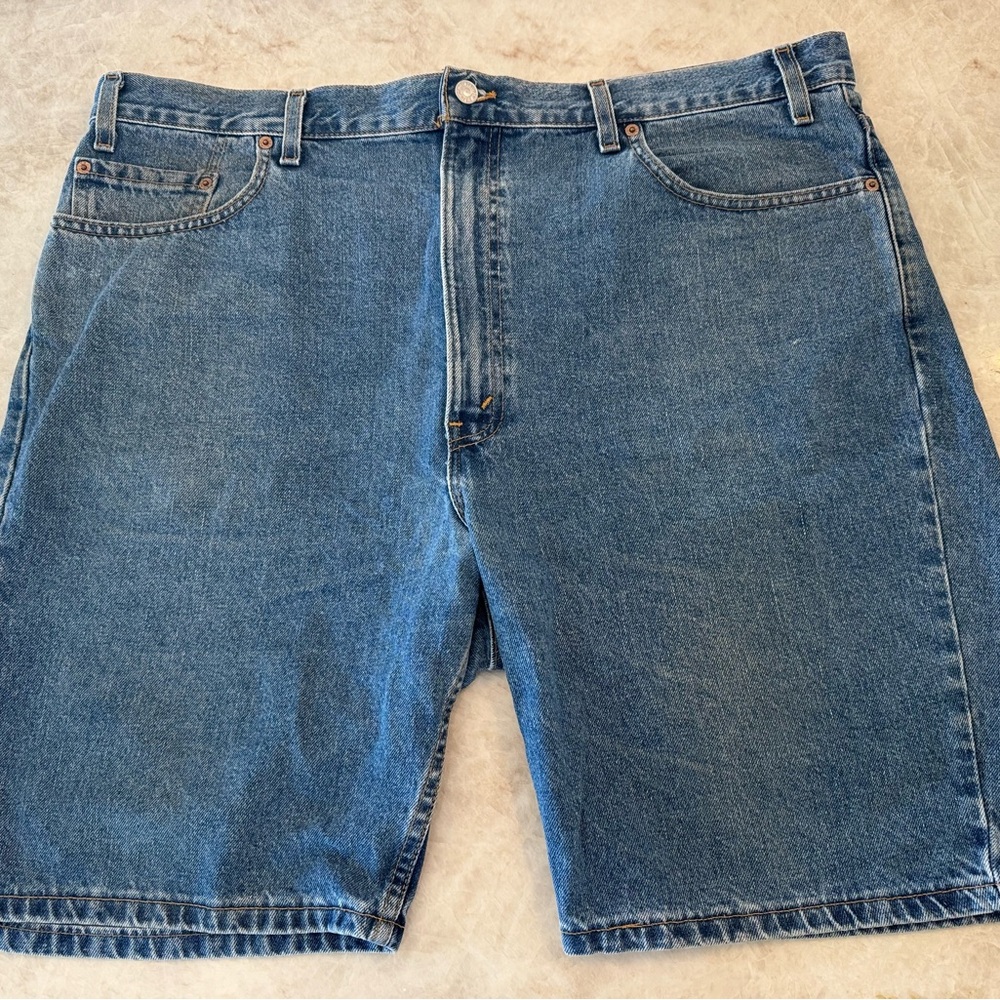 Men’s Levi's 505 Blue Denim Shorts, Size 42, Regular Fit